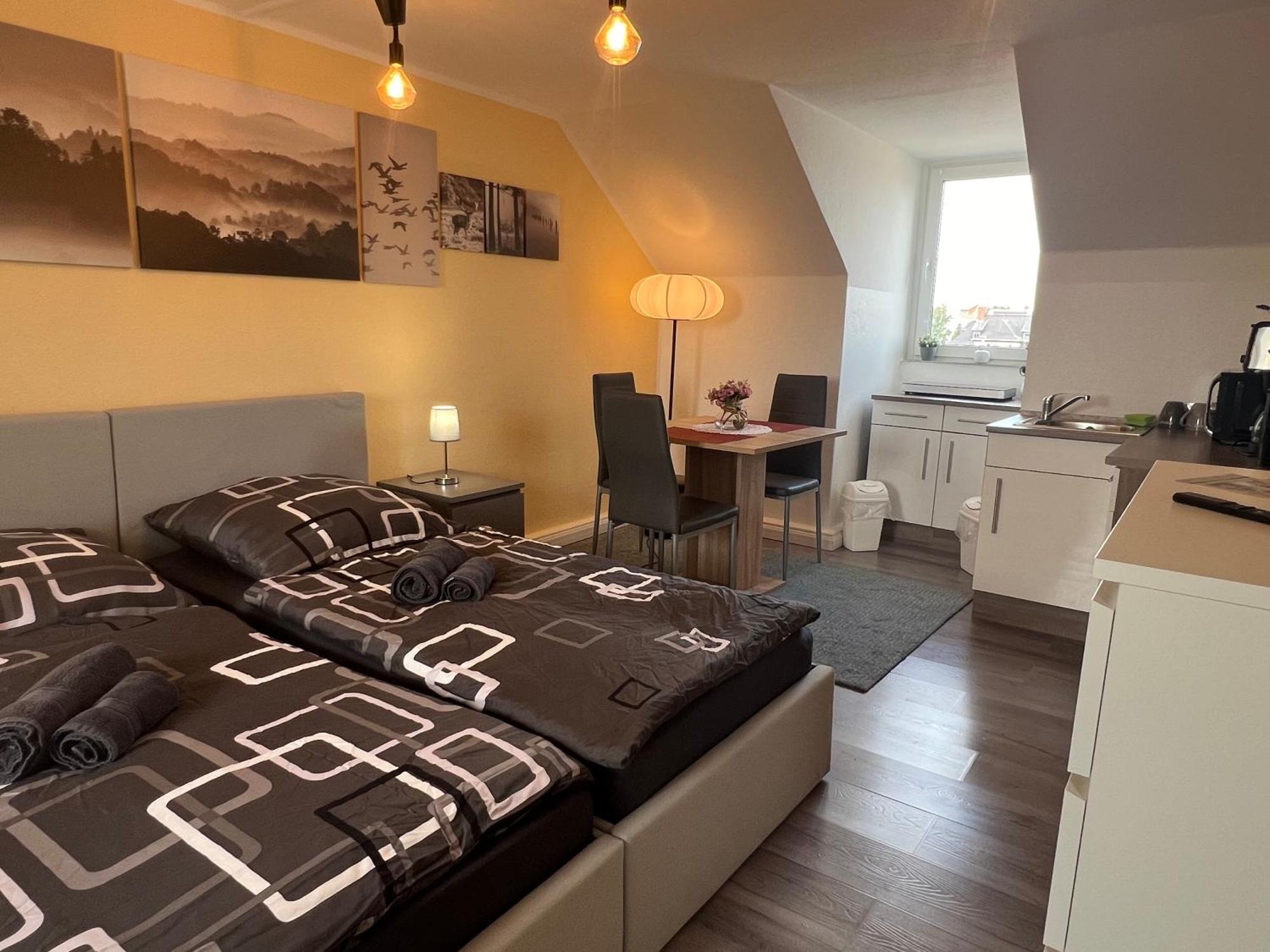 Studio Apartment Fruehauf Geithain Екстериор снимка